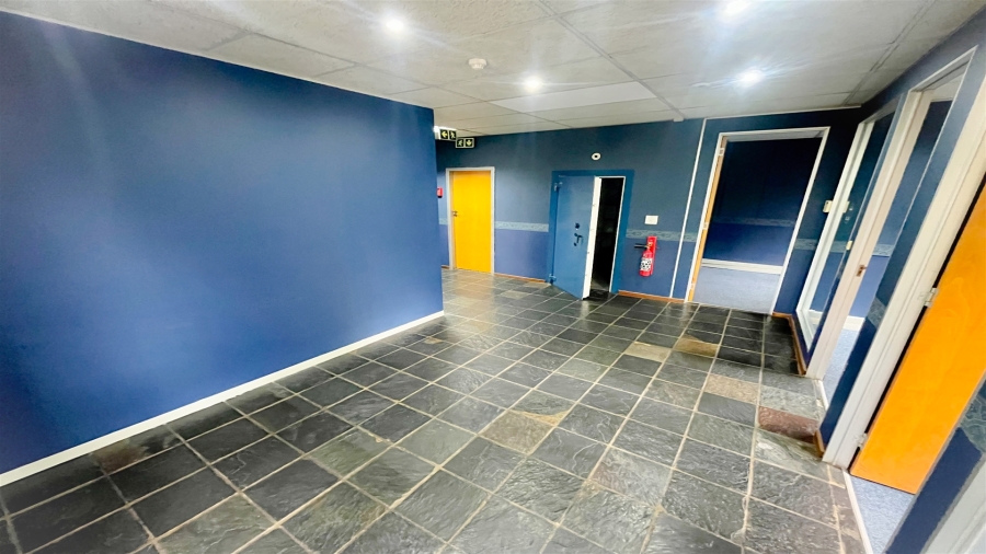 To Let Commercial Property for Rent in Houghton Estate Gauteng