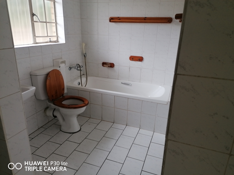 2 Bedroom Property for Sale in Murrayfield Gauteng