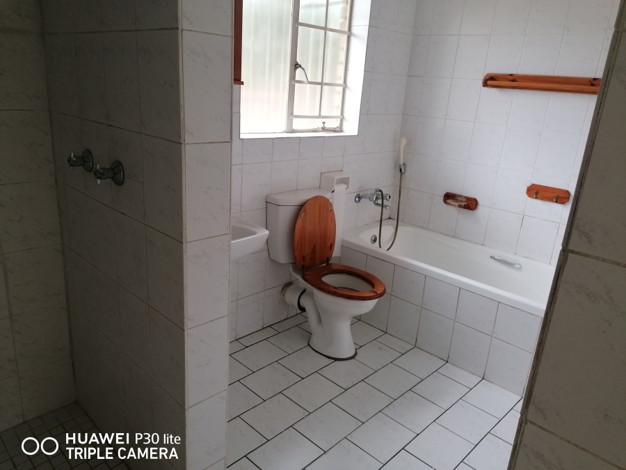 2 Bedroom Property for Sale in Murrayfield Gauteng