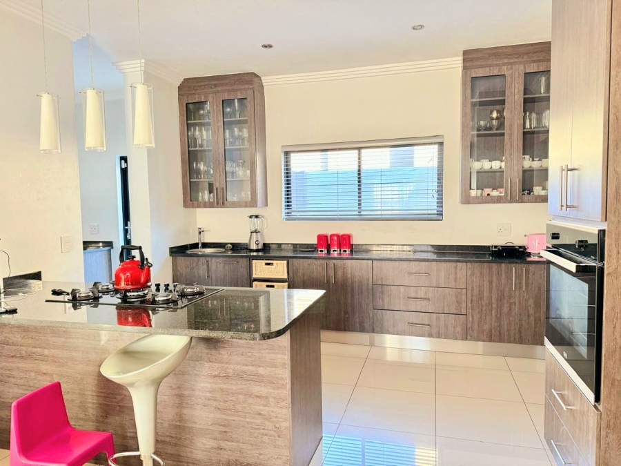 4 Bedroom Property for Sale in Zwartkop Golf Estate Gauteng