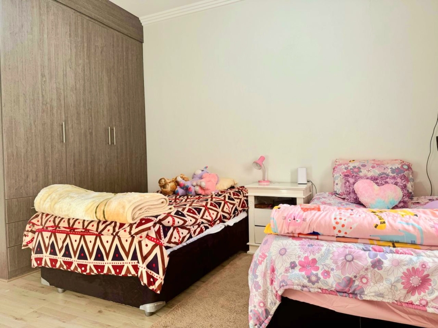 4 Bedroom Property for Sale in Zwartkop Golf Estate Gauteng