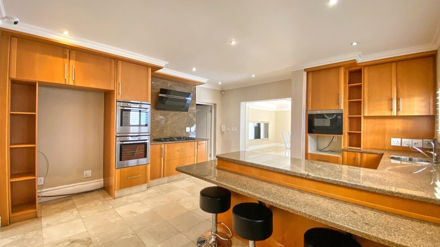 5 Bedroom Property for Sale in Bassonia Gauteng