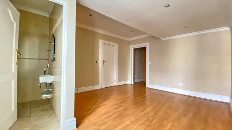 5 Bedroom Property for Sale in Bassonia Gauteng