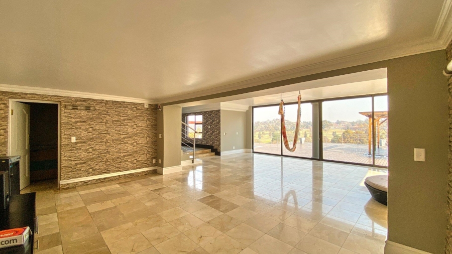 5 Bedroom Property for Sale in Bassonia Gauteng