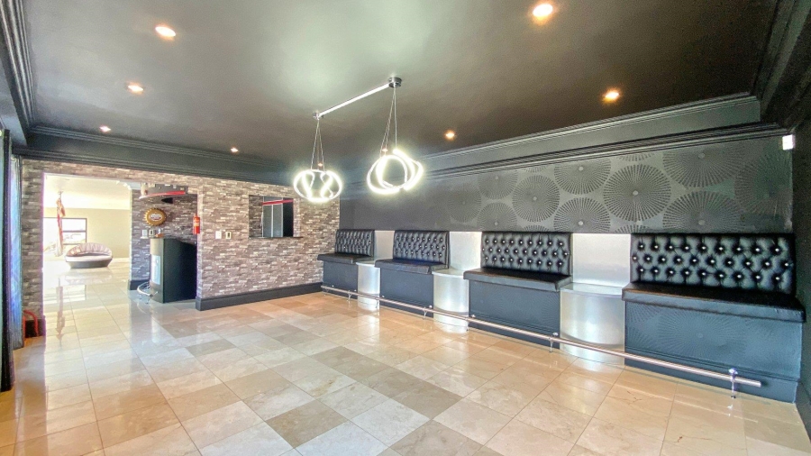 5 Bedroom Property for Sale in Bassonia Gauteng