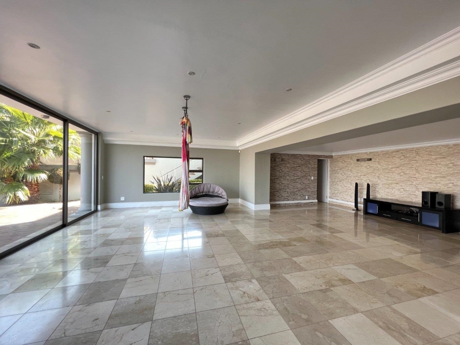 5 Bedroom Property for Sale in Bassonia Gauteng