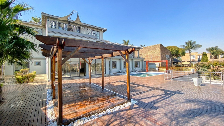 5 Bedroom Property for Sale in Bassonia Gauteng