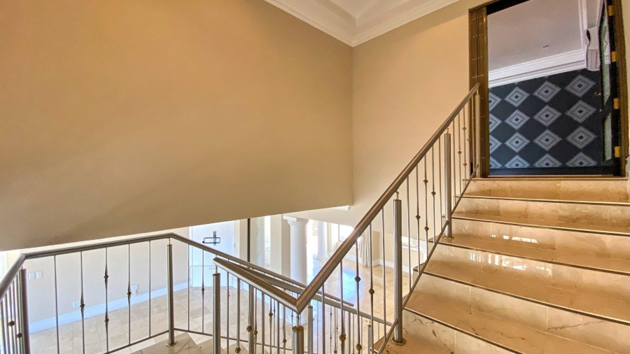 5 Bedroom Property for Sale in Bassonia Gauteng