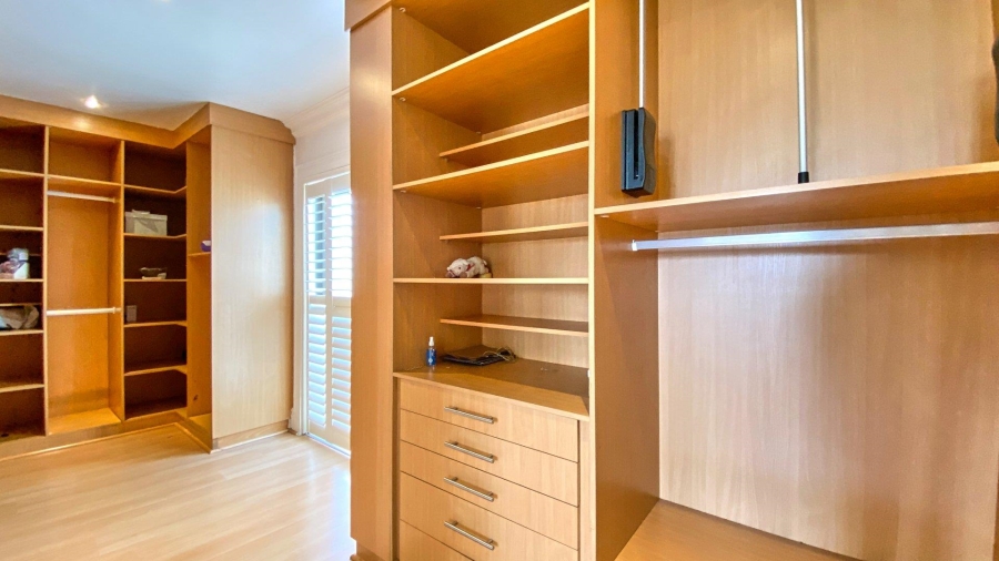 5 Bedroom Property for Sale in Bassonia Gauteng