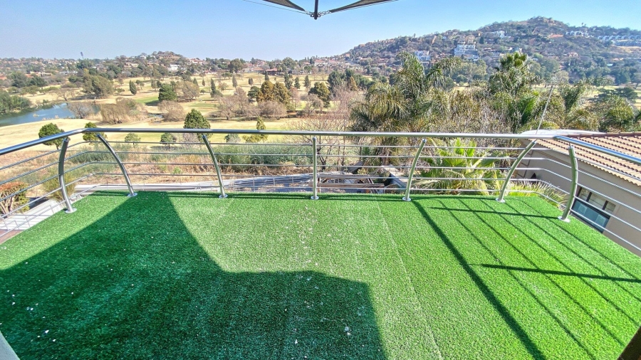 5 Bedroom Property for Sale in Bassonia Gauteng