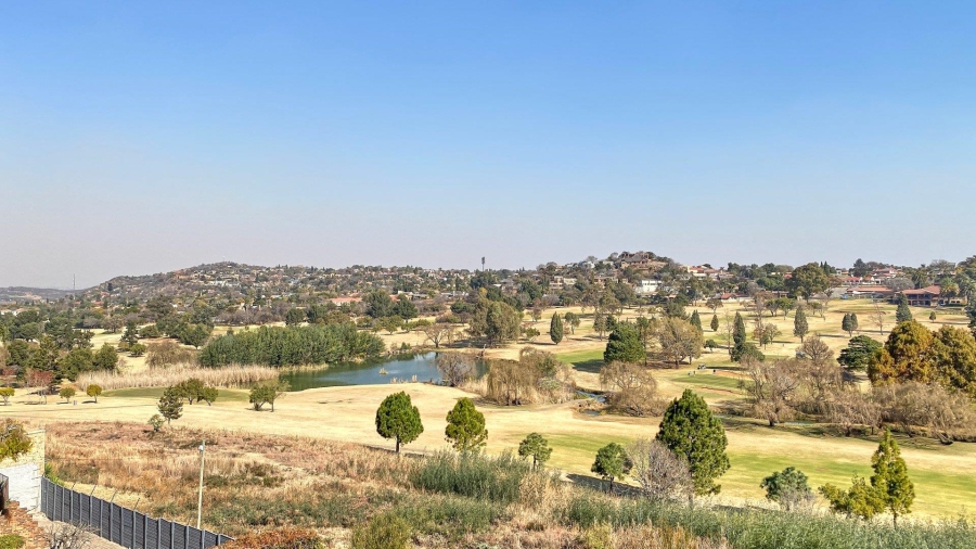 5 Bedroom Property for Sale in Bassonia Gauteng