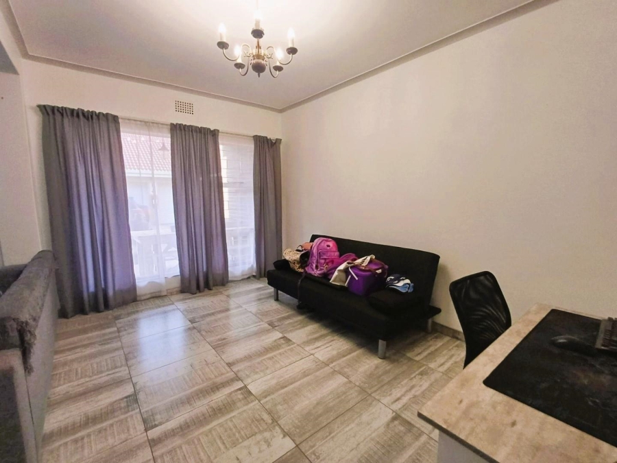 3 Bedroom Property for Sale in Three Rivers Proper Gauteng