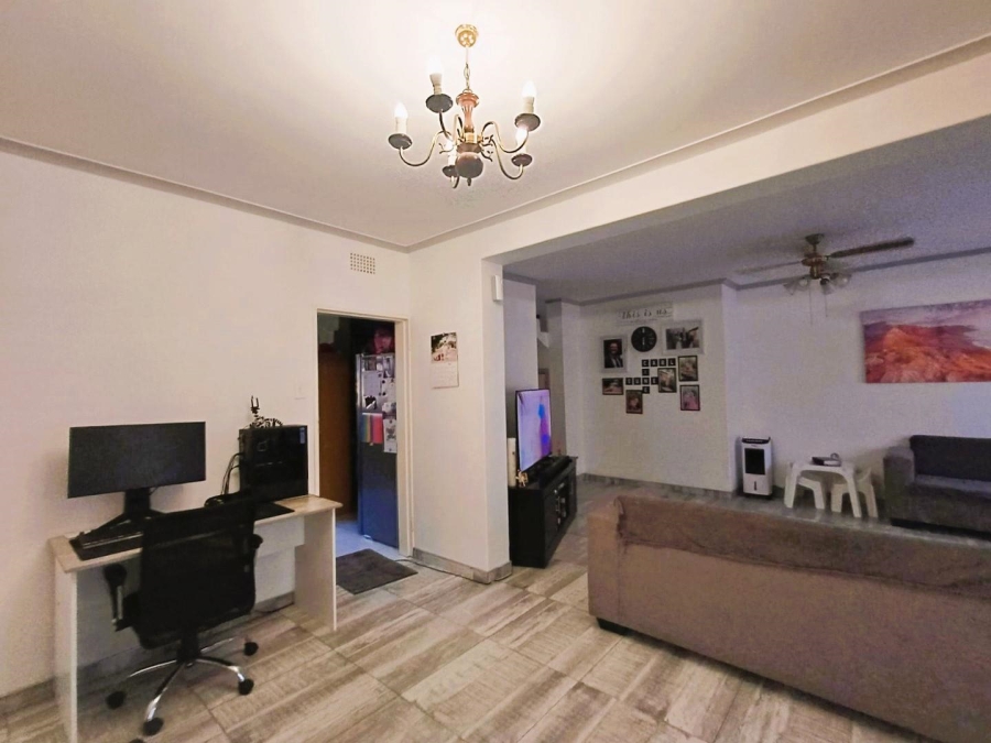 3 Bedroom Property for Sale in Three Rivers Proper Gauteng