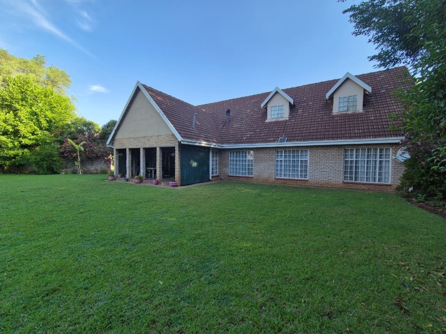 5 Bedroom Property for Sale in Van Der Merwes Kroon Gauteng