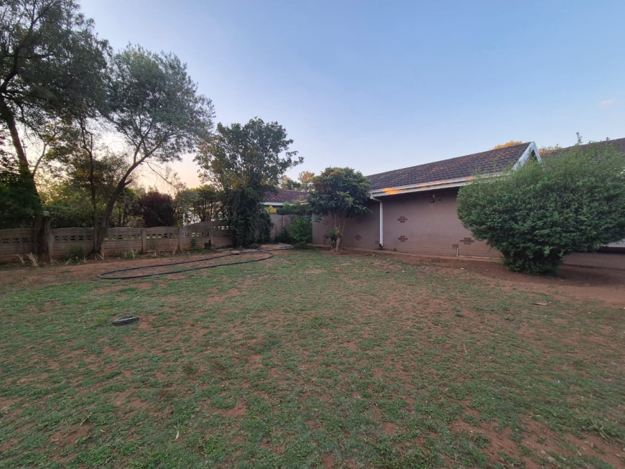 3 Bedroom Property for Sale in Sonland Park Gauteng