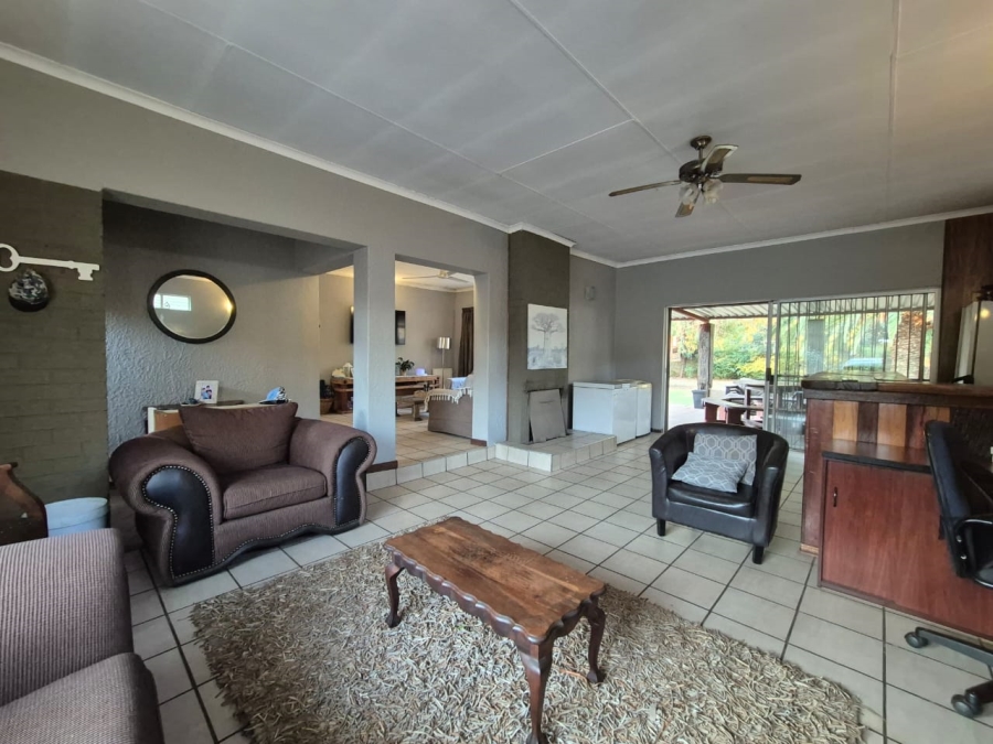 3 Bedroom Property for Sale in Sonland Park Gauteng