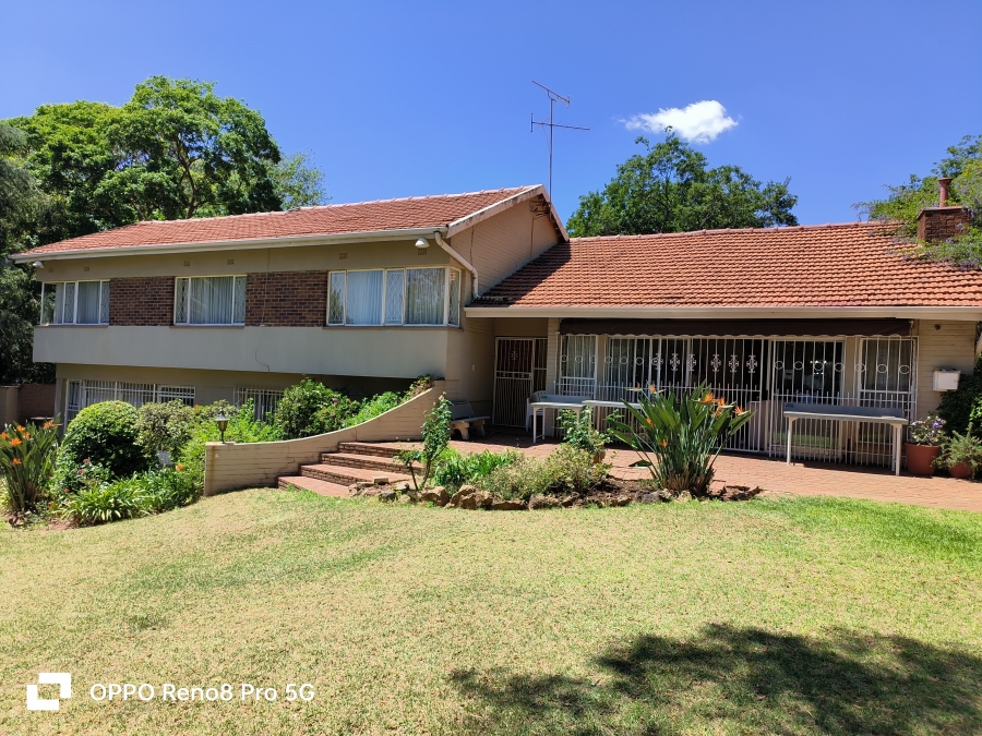 5 Bedroom Property for Sale in Atholl Gauteng