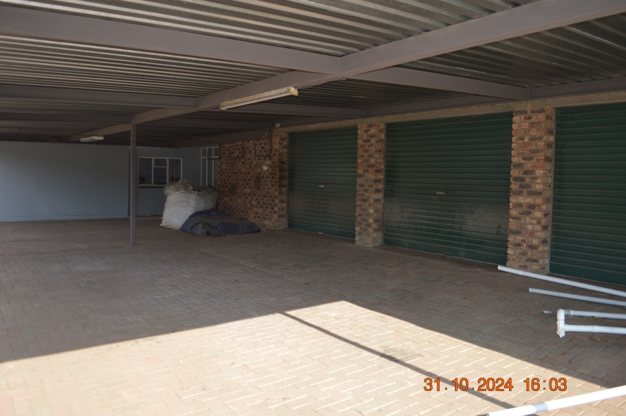 4 Bedroom Property for Sale in Three Rivers Gauteng