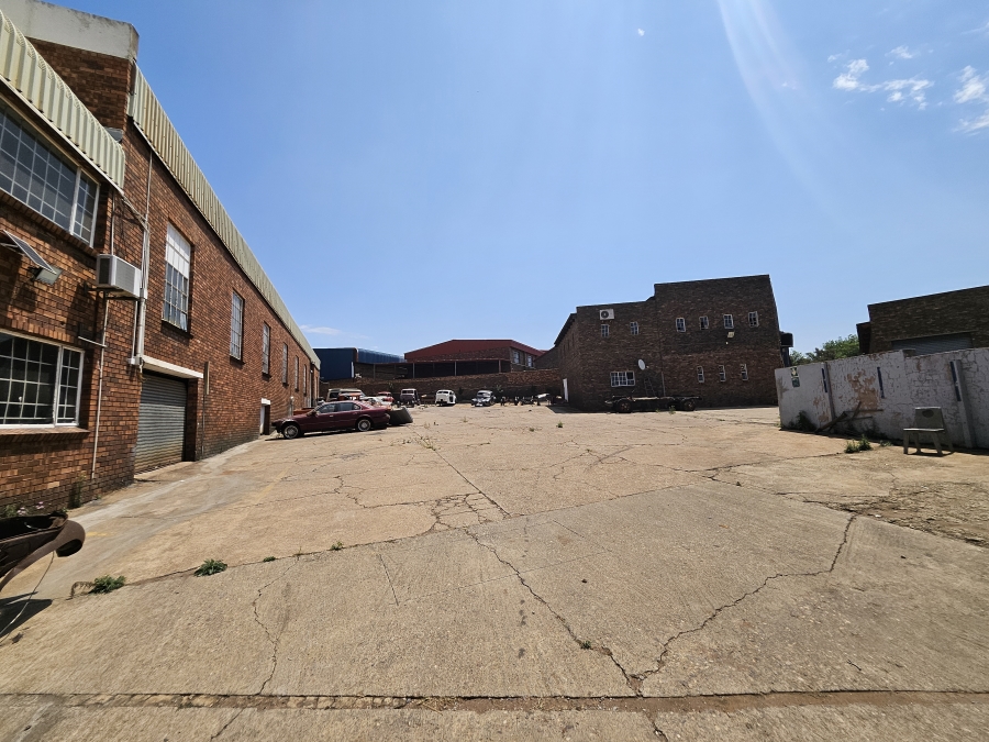 0 Bedroom Property for Sale in Sunderland Ridge Gauteng