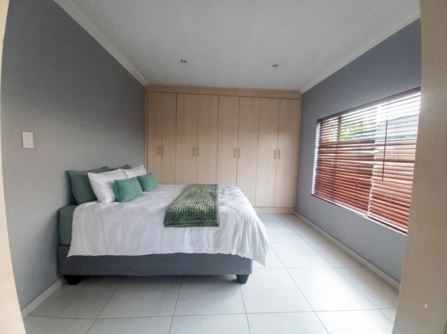3 Bedroom Property for Sale in Sonneveld Gauteng