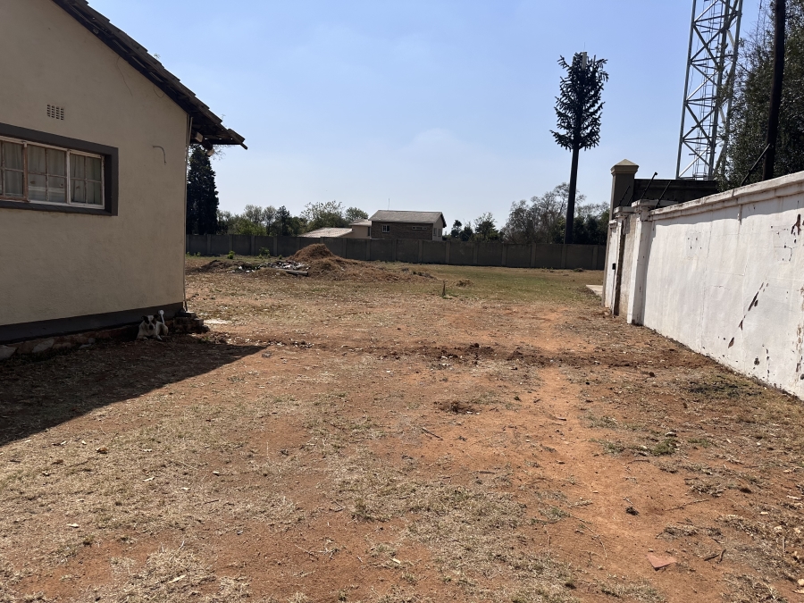 0 Bedroom Property for Sale in Buccleuch Gauteng