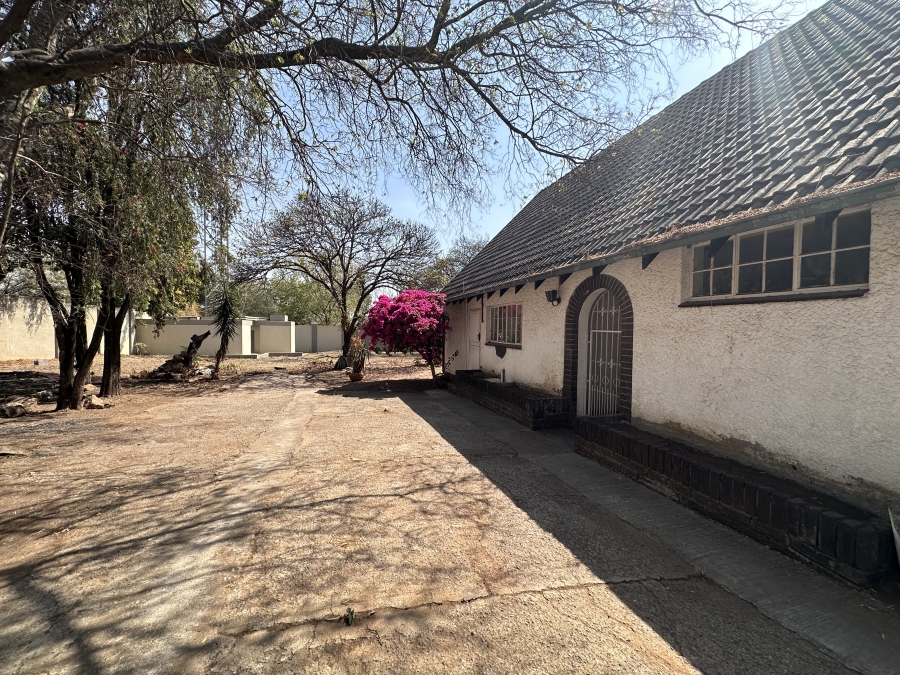 0 Bedroom Property for Sale in Buccleuch Gauteng