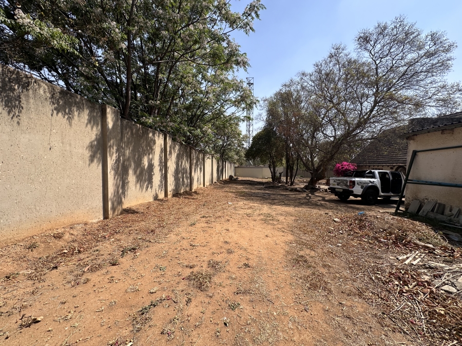 0 Bedroom Property for Sale in Buccleuch Gauteng