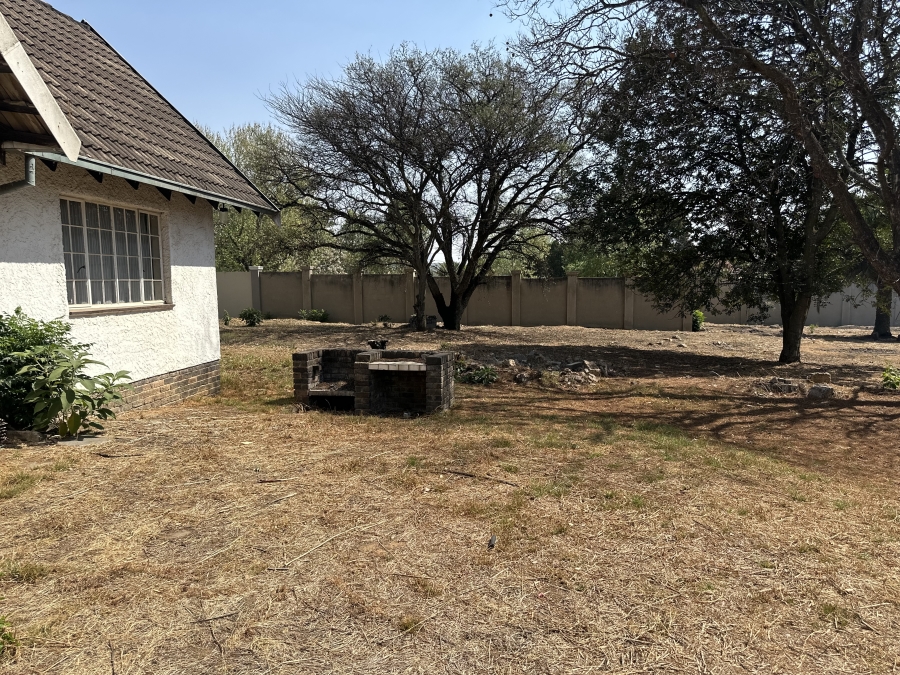 0 Bedroom Property for Sale in Buccleuch Gauteng