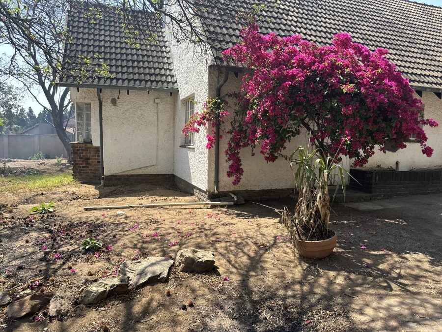 0 Bedroom Property for Sale in Buccleuch Gauteng