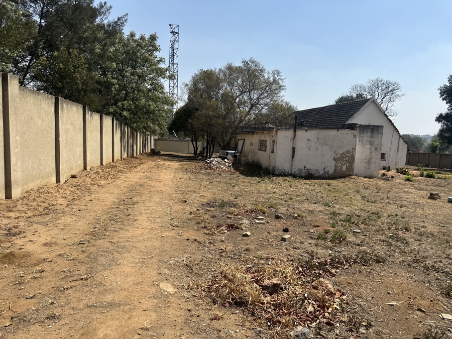 0 Bedroom Property for Sale in Buccleuch Gauteng