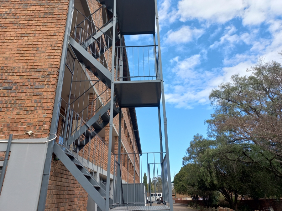 2 Bedroom Property for Sale in Croydon Gauteng