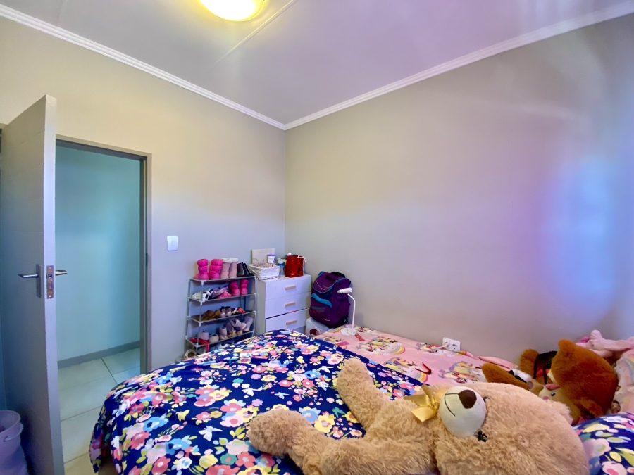 3 Bedroom Property for Sale in Amberfield Gauteng