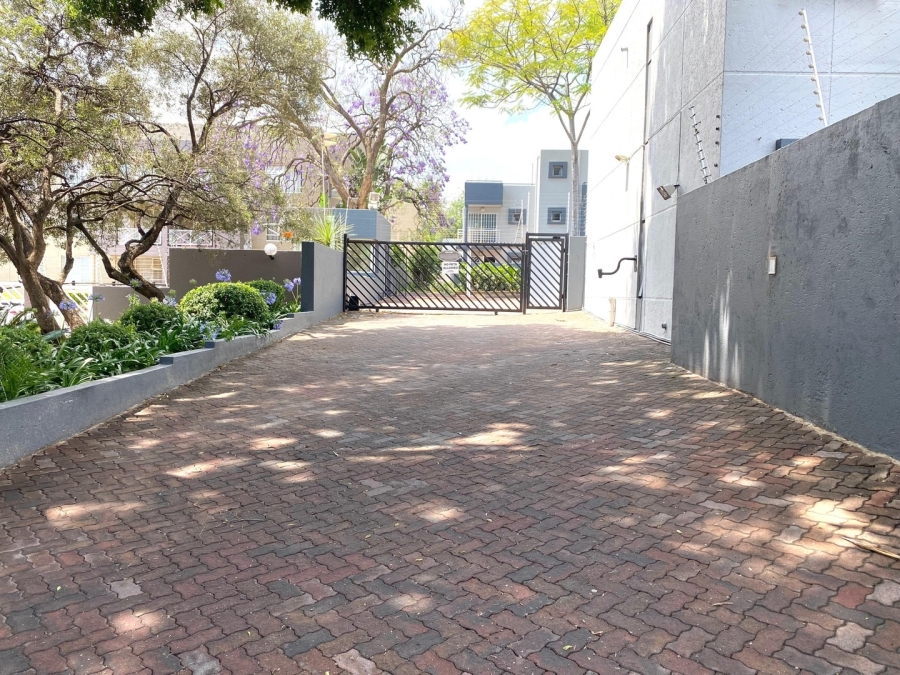 1 Bedroom Property for Sale in Sandown Gauteng