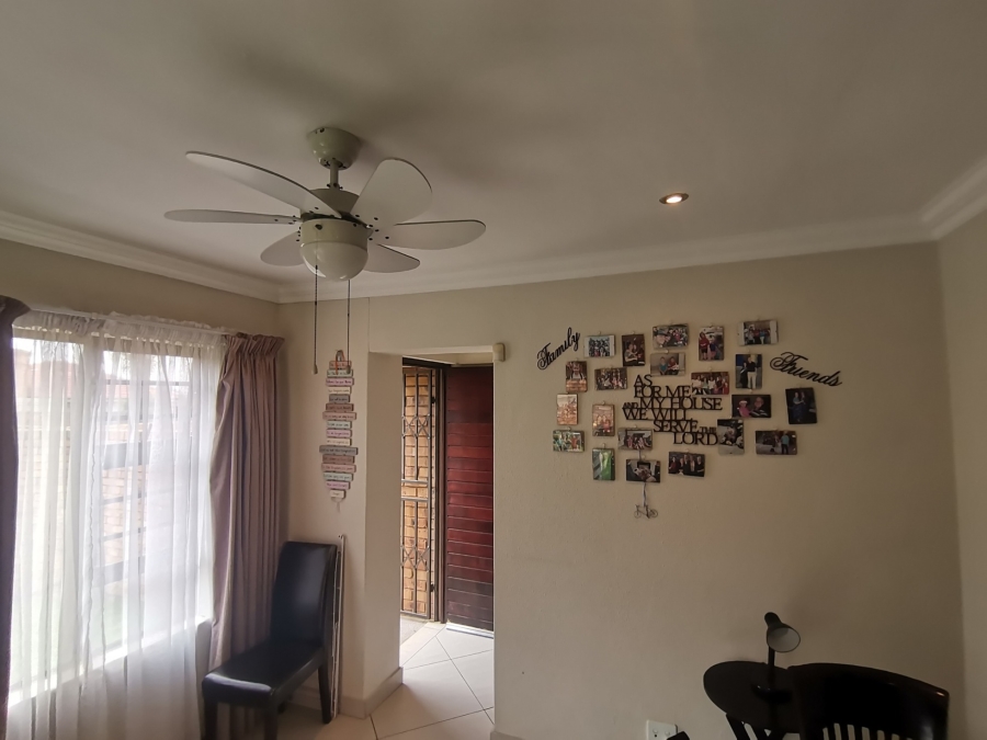 3 Bedroom Property for Sale in New Market Park Gauteng