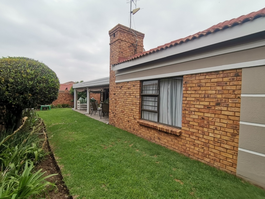 3 Bedroom Property for Sale in New Market Park Gauteng