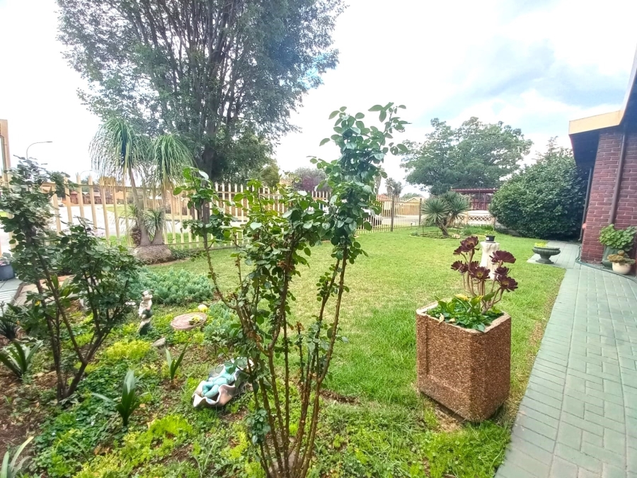 4 Bedroom Property for Sale in  Dalpark Ext 11 Gauteng