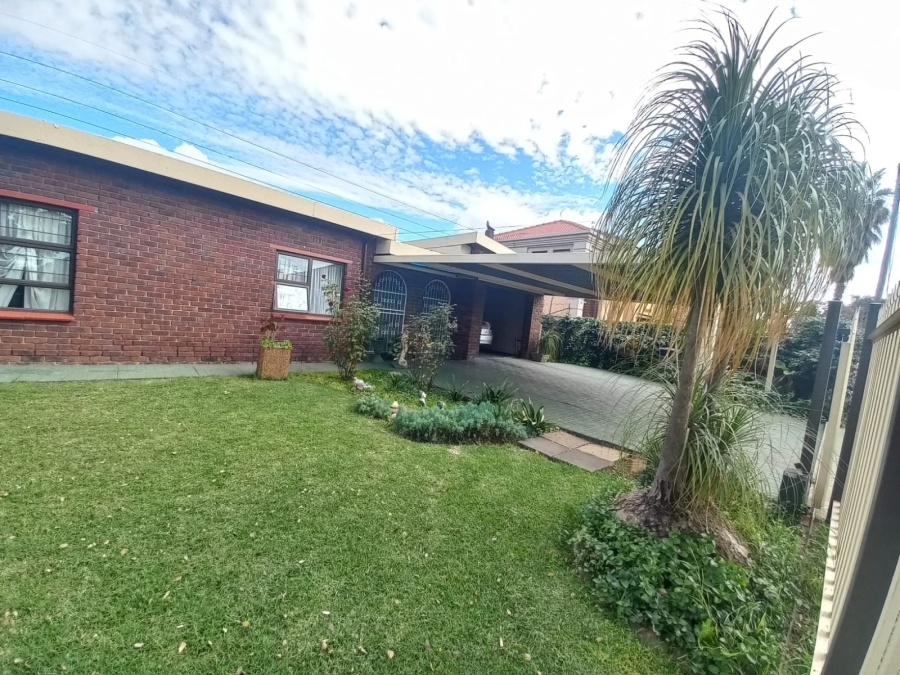 4 Bedroom Property for Sale in  Dalpark Ext 11 Gauteng