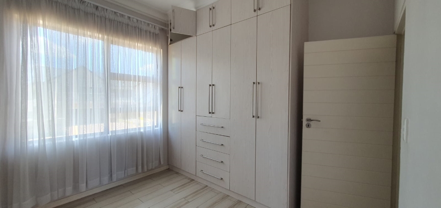 4 Bedroom Property for Sale in Doornkloof Gauteng