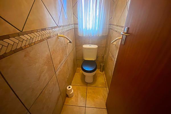 4 Bedroom Property for Sale in Theresa Park Gauteng