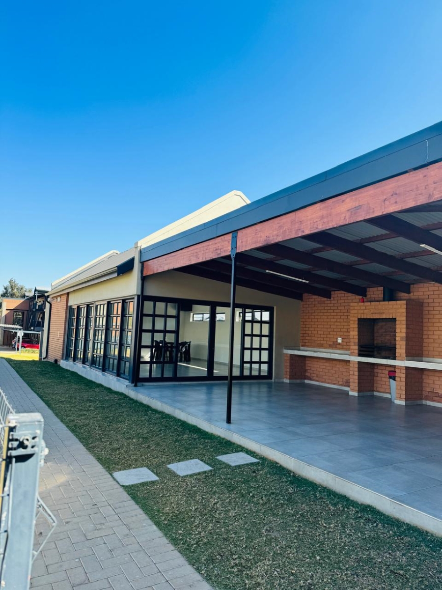 2 Bedroom Property for Sale in Kyalami Gauteng