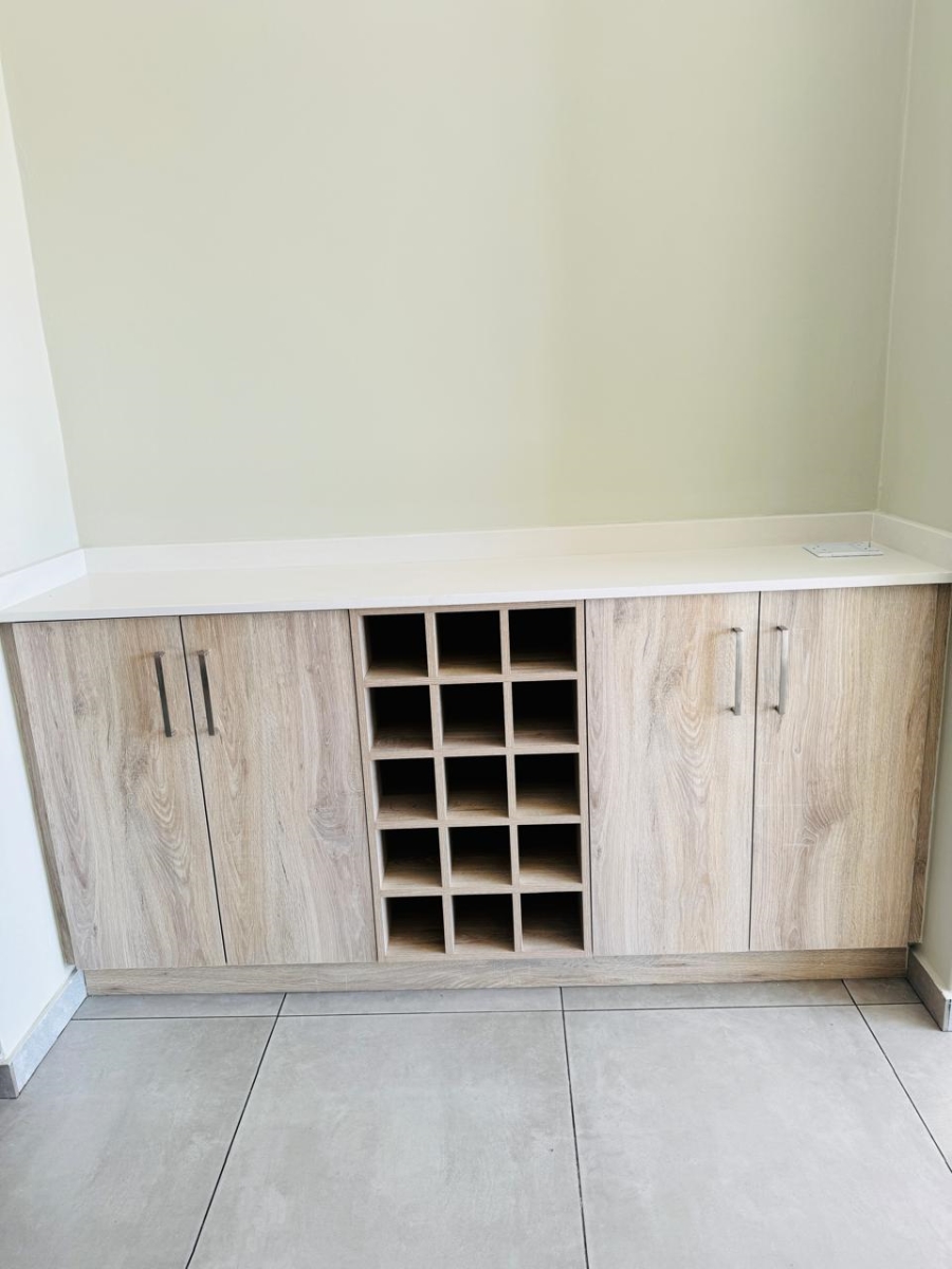 2 Bedroom Property for Sale in Kyalami Gauteng