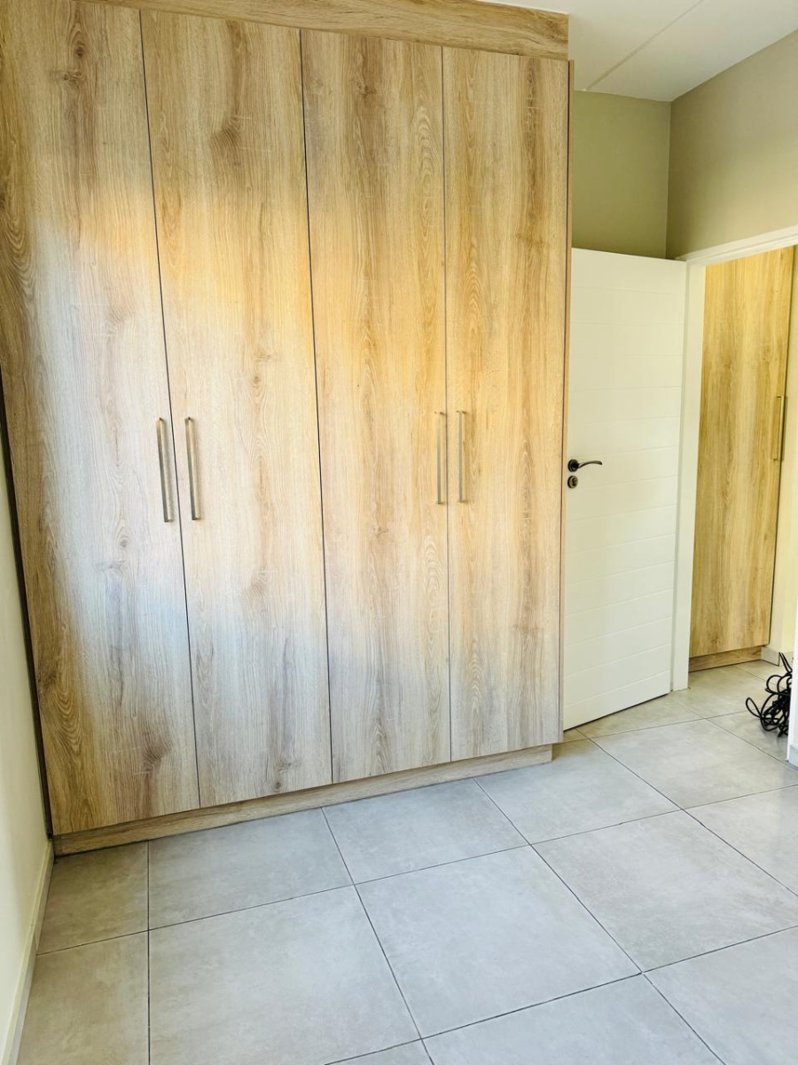 2 Bedroom Property for Sale in Kyalami Gauteng