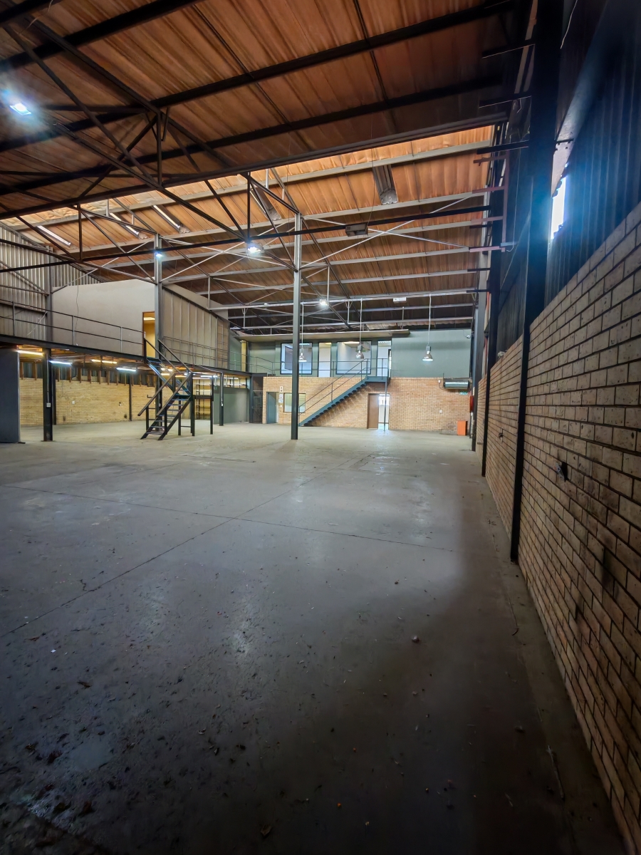 To Let Commercial Property for Rent in Hennopspark Gauteng