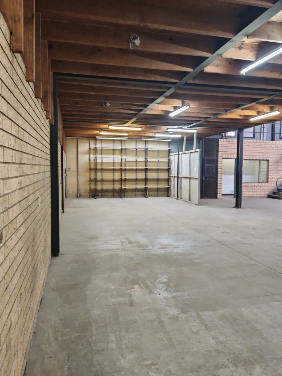 To Let Commercial Property for Rent in Hennopspark Gauteng