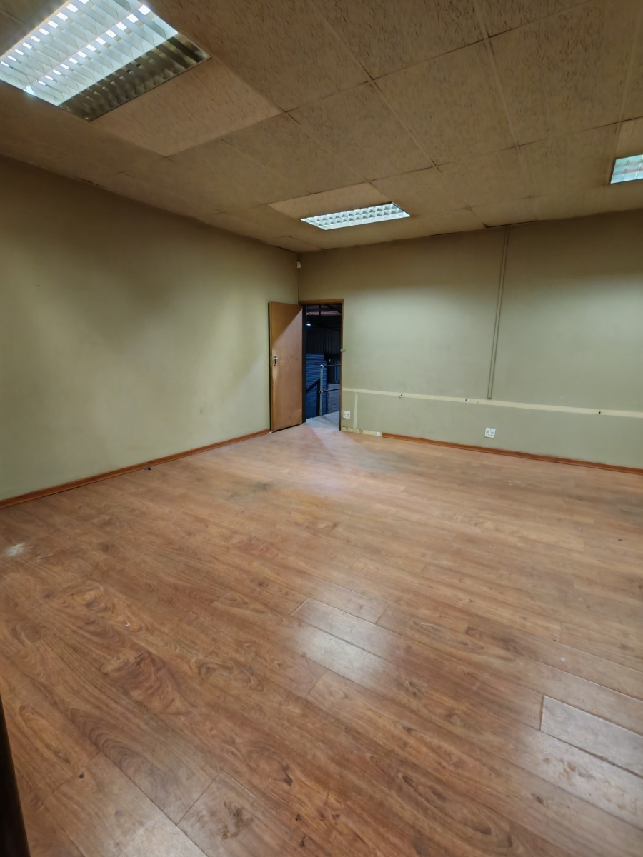 To Let Commercial Property for Rent in Hennopspark Gauteng