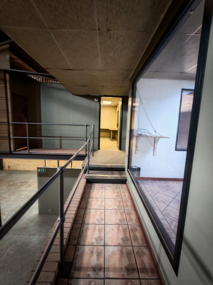 To Let Commercial Property for Rent in Hennopspark Gauteng