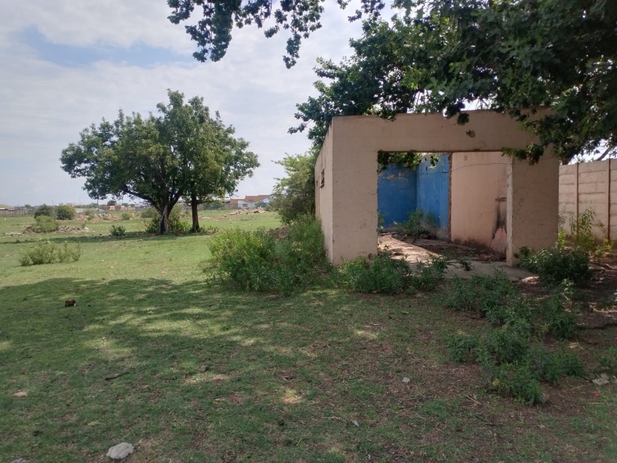 0 Bedroom Property for Sale in Roods Gardens Gauteng