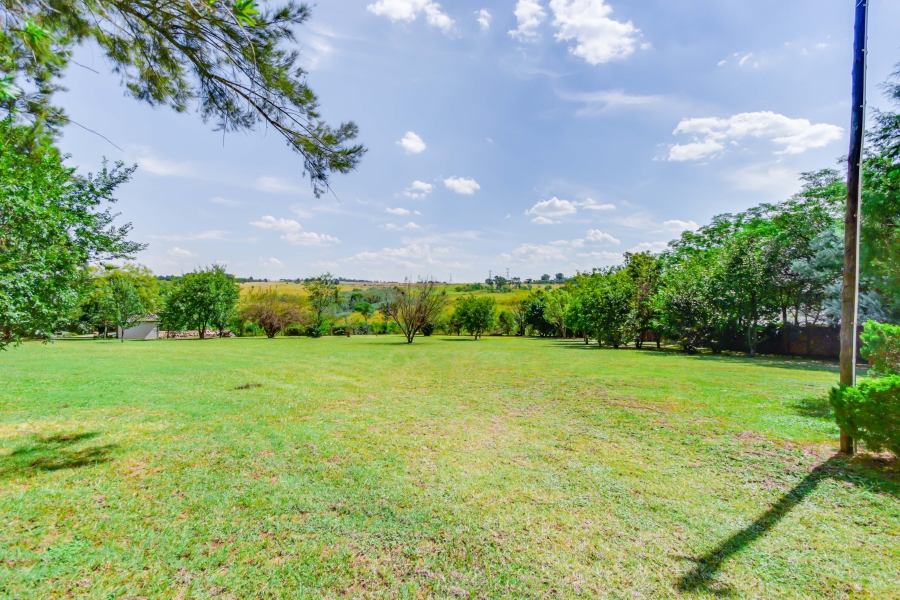 0 Bedroom Property for Sale in Chartwell Gauteng