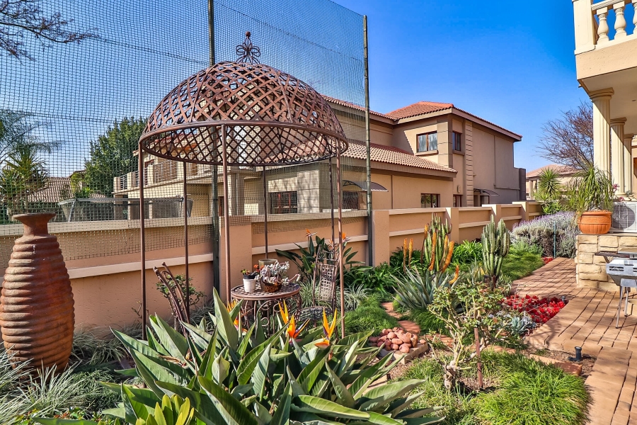 4 Bedroom Property for Sale in Pebble Rock Golf Village Gauteng