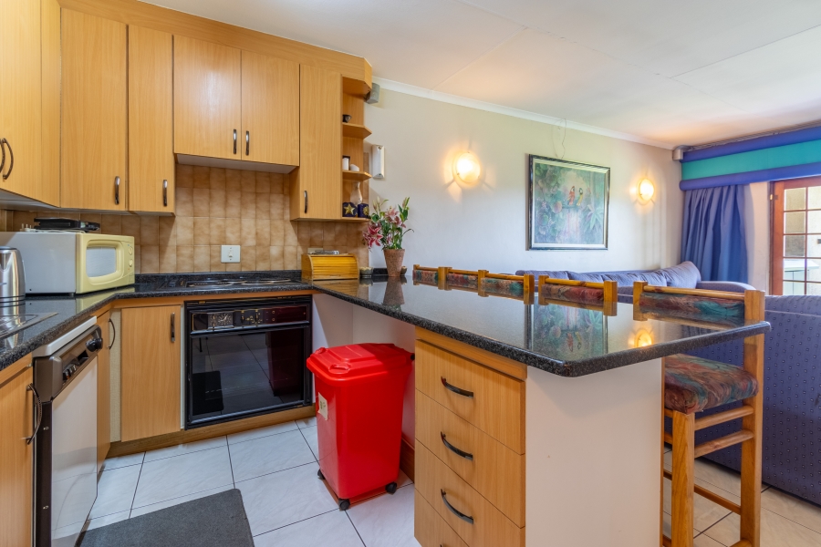 2 Bedroom Property for Sale in Rivierra Villas Gauteng